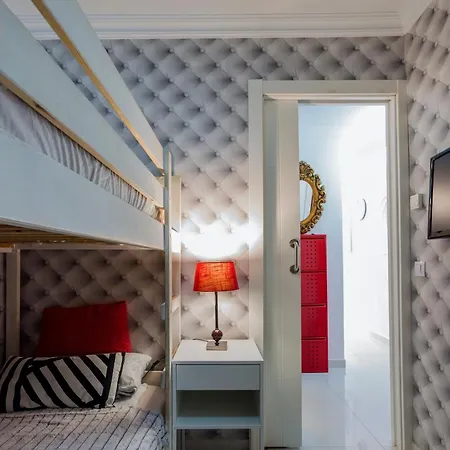 Beachfront Bliss - Tenerife Royal Gardens Lejlighed *