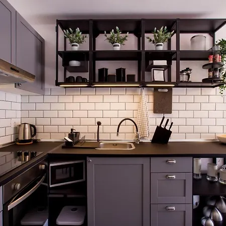 Beachfront Bliss - Tenerife Royal Gardens Apartment Playa de las Americas (Tenerife)