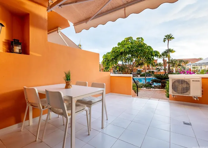 Beachfront Bliss - Tenerife Royal Gardens 아파트 플라야데라스아메리카스