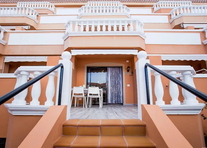 Beachfront Bliss - Tenerife Royal Gardens 플라야데라스아메리카스