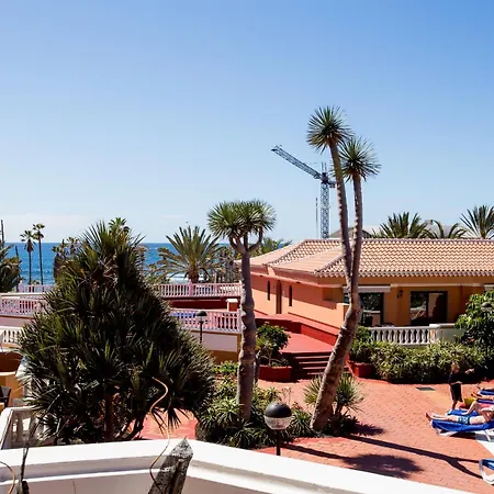 Beachfront Bliss - Tenerife Royal Gardens Appartamento Playa de las Americas (Tenerife)