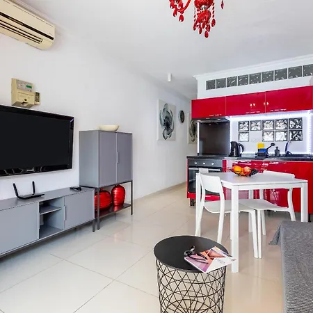 Beachfront Bliss - Tenerife Royal Gardens Lägenhet Playa de las Americas (Tenerife)