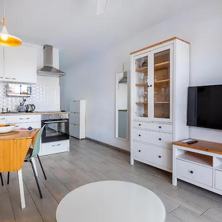 Beachfront Bliss - Tenerife Royal Gardens Lägenhet *