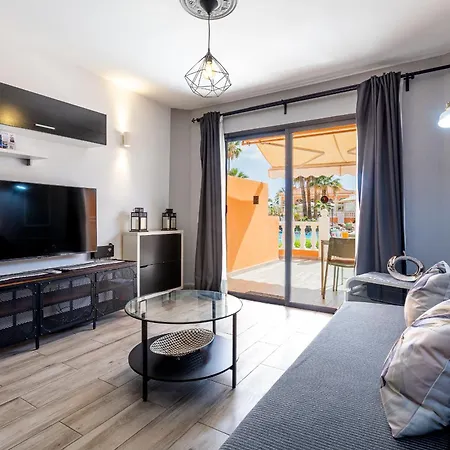 Appartamento Beachfront Bliss - Tenerife Royal Gardens Playa de las Americas (Tenerife)