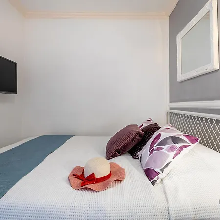 Appartamento Beachfront Bliss - Tenerife Royal Gardens *