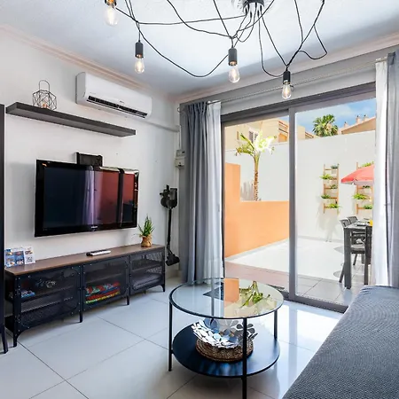 Beachfront Bliss - Tenerife Royal Gardens Apartment *