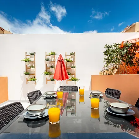 Beachfront Bliss - Tenerife Royal Gardens Appartamento