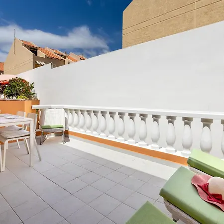 Beachfront Bliss - Tenerife Royal Gardens * Playa de las Americas (Tenerife)