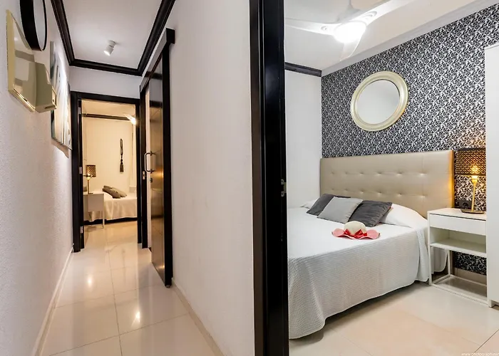 Beachfront Bliss - Tenerife Royal Gardens * プラヤ・デ・ラス・アメリカス