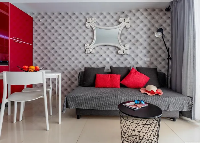 Beachfront Bliss - Tenerife Royal Gardens Apartment Playa de las Americas (Tenerife)