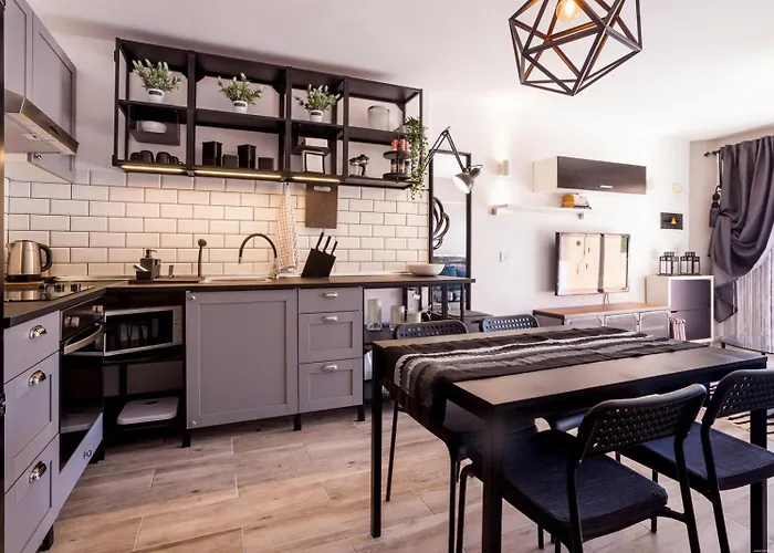 Beachfront Bliss - Tenerife Royal Gardens Apartment