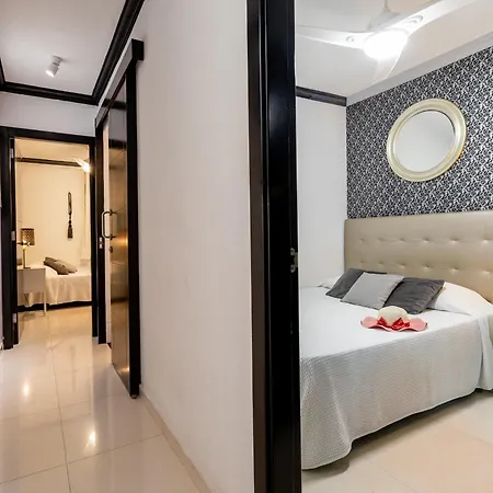 Beachfront Bliss - Tenerife Royal Gardens * Плая-де-лас-Америкас