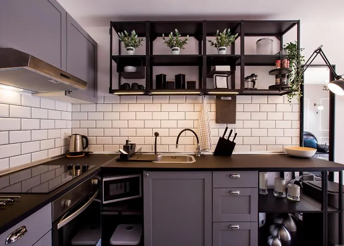 Beachfront Bliss - Tenerife Royal Gardens Apartment Playa de las Américas